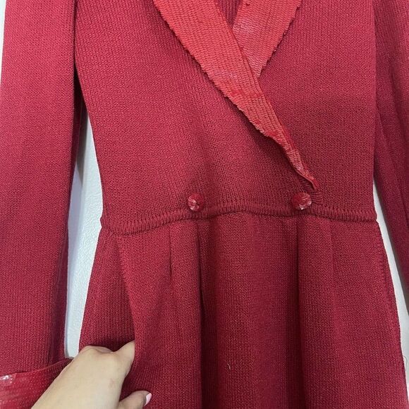 Sold🎉 vintage ST. John long sleeve wool knit sequin trim vneck blazer red dress - Picture 7 of 7